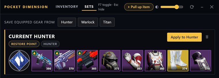 A saved set: three weapons and five armor pieces with an Apply to Hunter button.